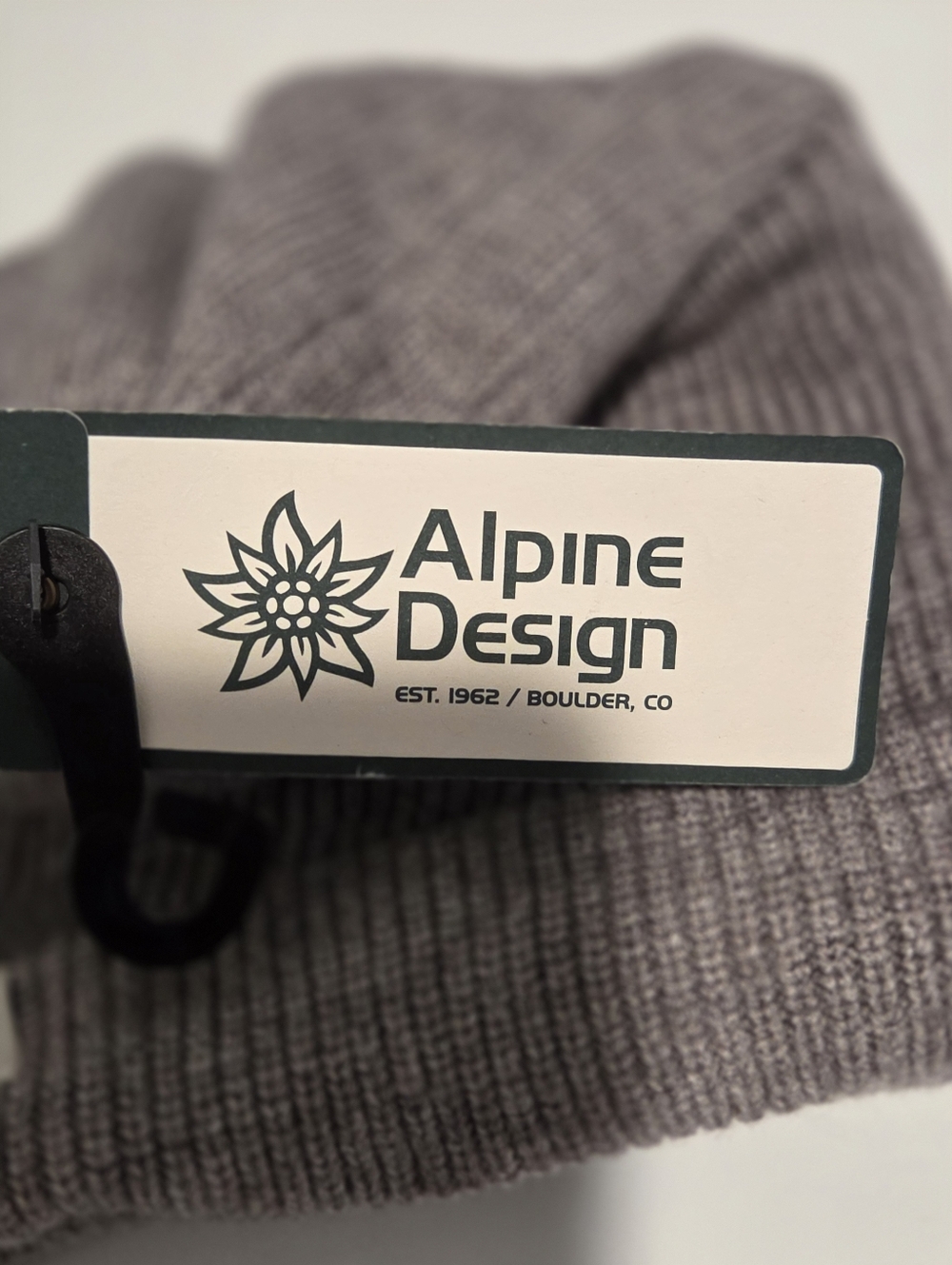 Alpine Design Mens Gray Ribbed Knit Beanie - Picture 2 of 4